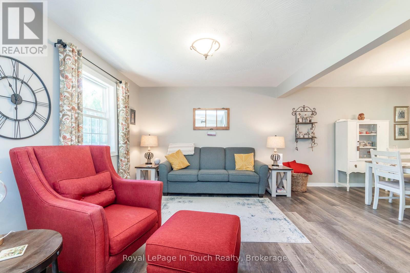 507 Lafontaine Road E, Tiny, Ontario  L9M 2H7 - Photo 7 - S12363398