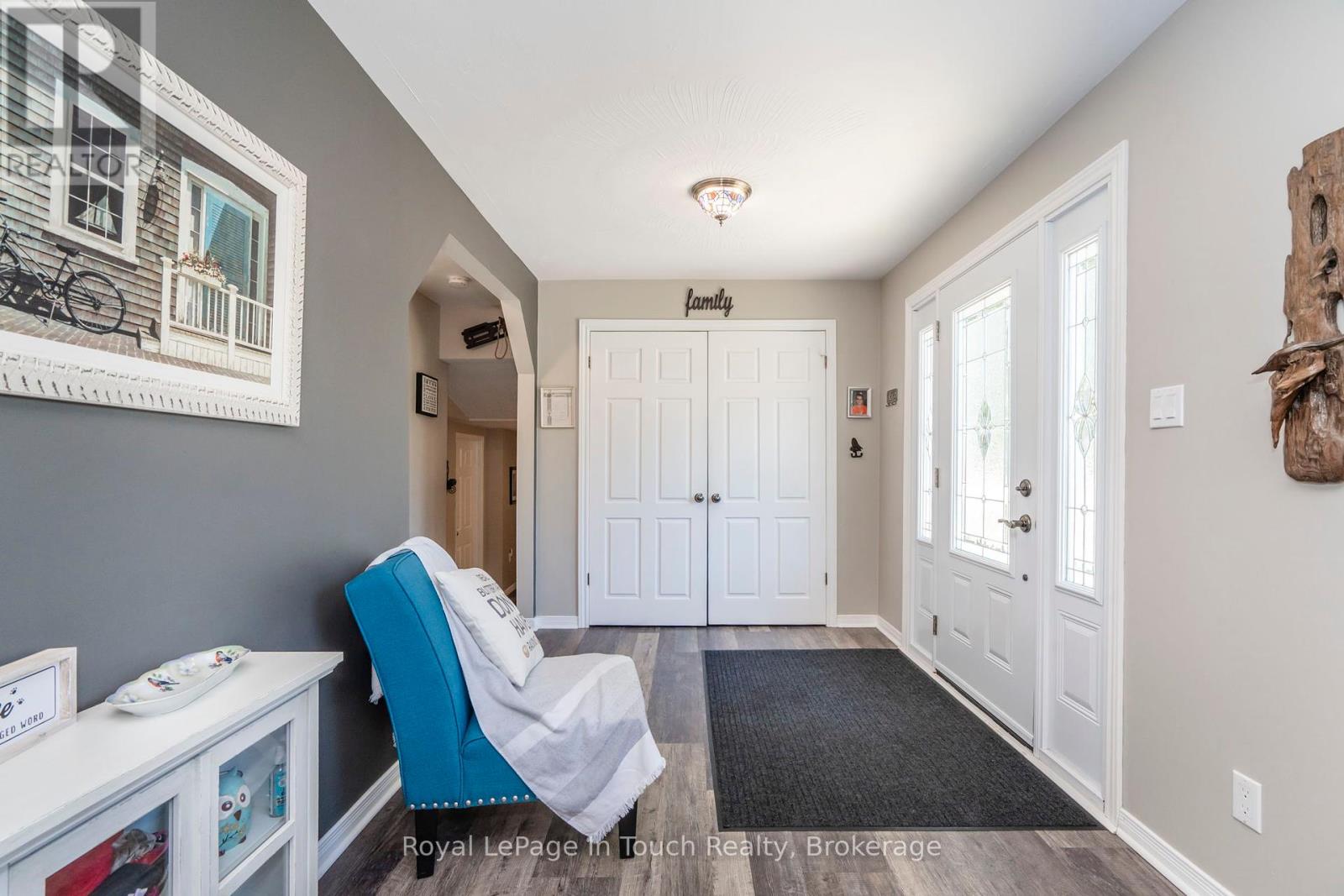 507 Lafontaine Road E, Tiny, Ontario  L9M 2H7 - Photo 8 - S12363398