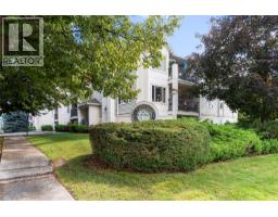 650 3 Street SW Unit# 112, salmon arm, British Columbia