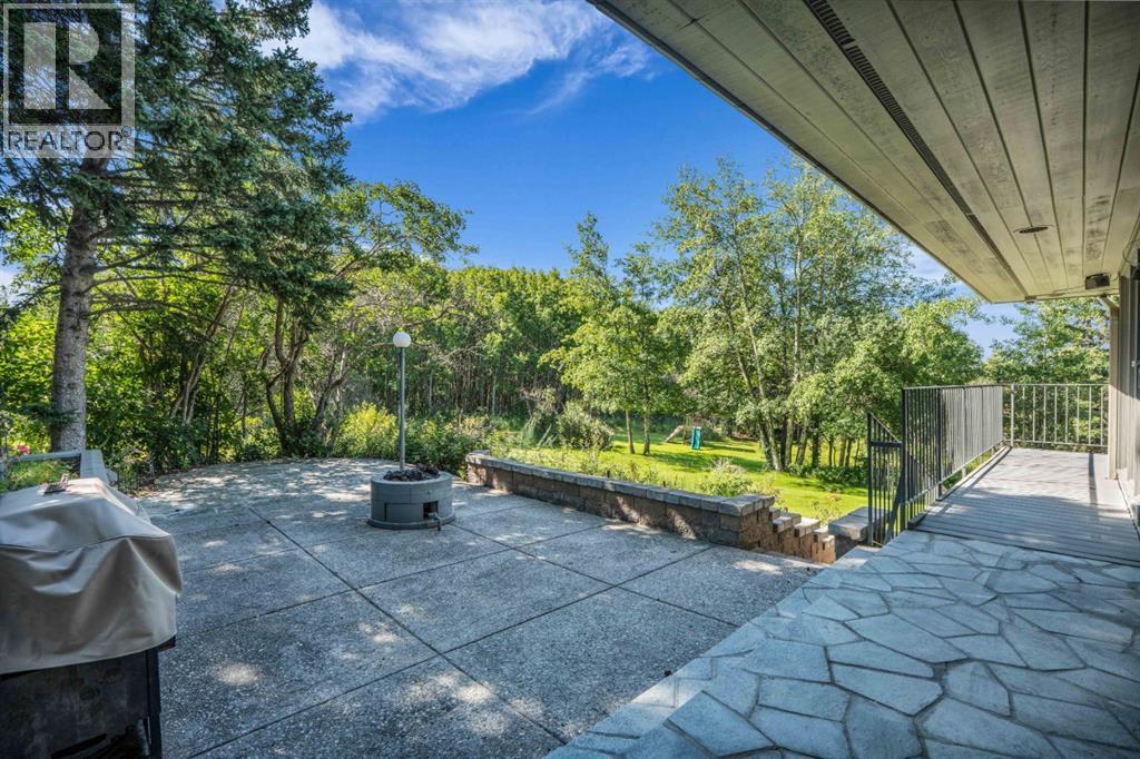 237 Escarpment Drive, Rural Rocky View County, Alberta  T3Z 3M8 - Photo 5 - A2247761
