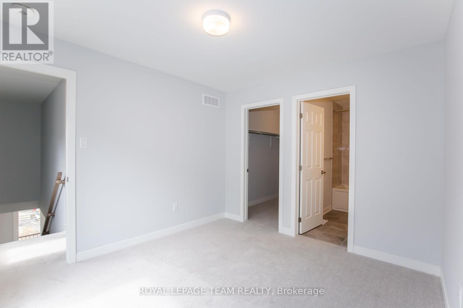 29 Stitch Mews N, Ottawa, Ontario  K0A 2Z0 - Photo 27 - X12363392