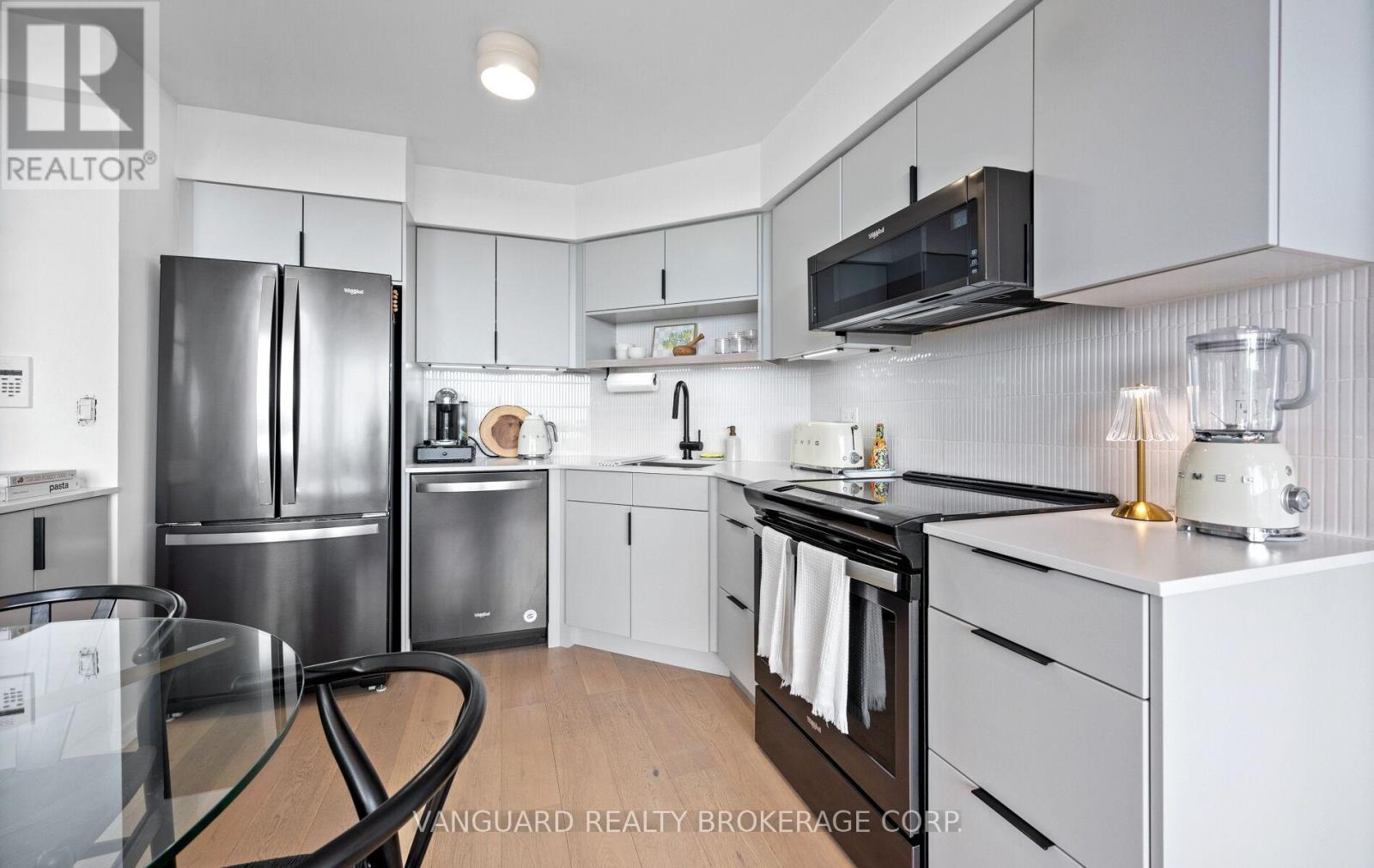 619 - 250 Manitoba Street, Toronto, Ontario  M8Y 4G8 - Photo 24 - W12363296