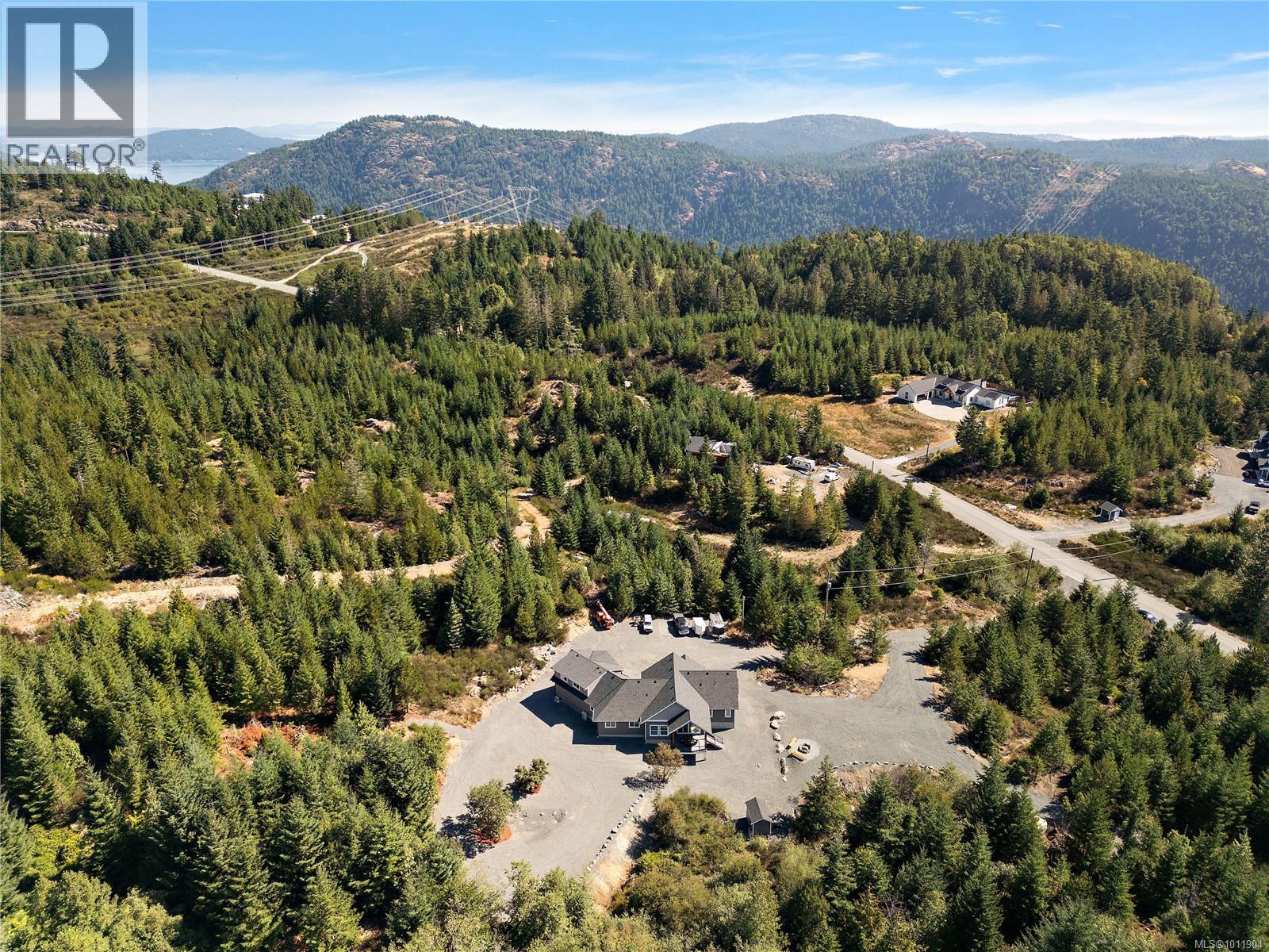Property at 3870 Goldstream Heights Dr image 5