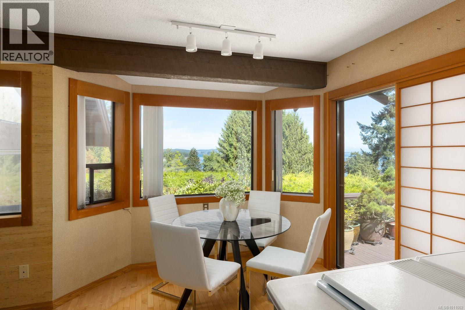 1709 Shearwater Terr, North Saanich, British Columbia  V8L 5L4 - Photo 17 - 1011002