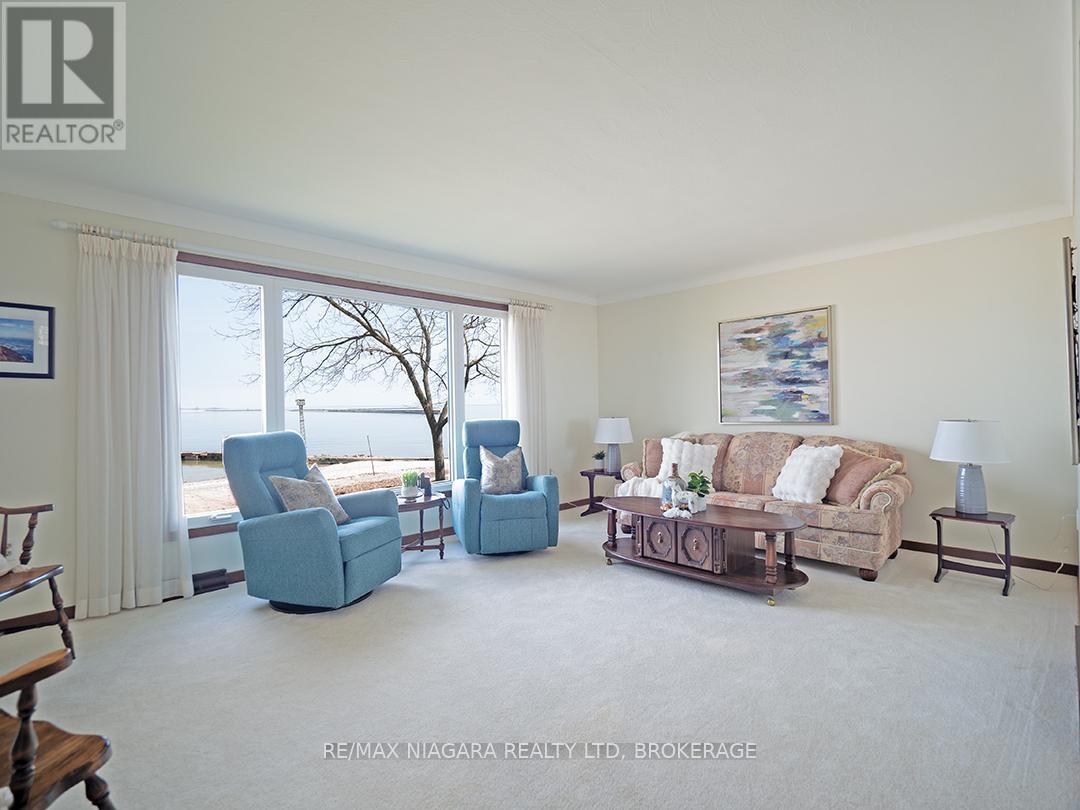 31 Oakridge Crescent, Port Colborne, Ontario  L3K 2T3 - Photo 15 - X12103740