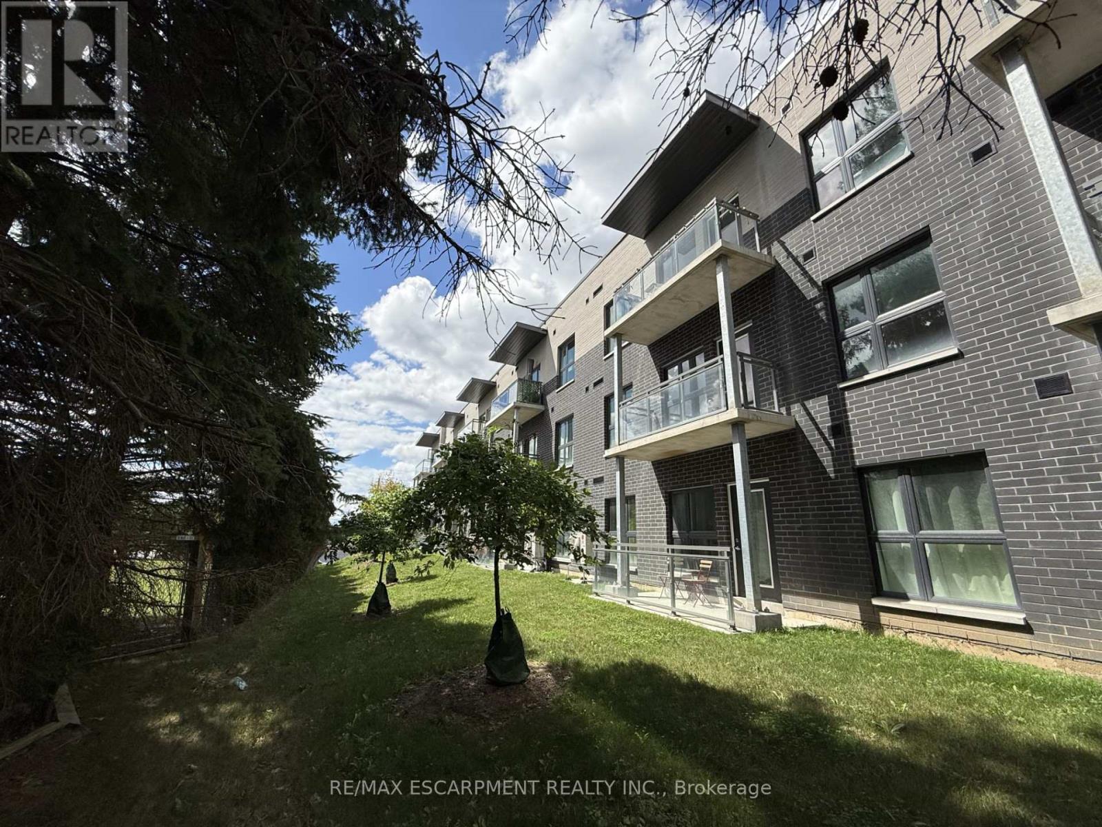 Property at 310 - 1201 LACKNER PLACE image 2