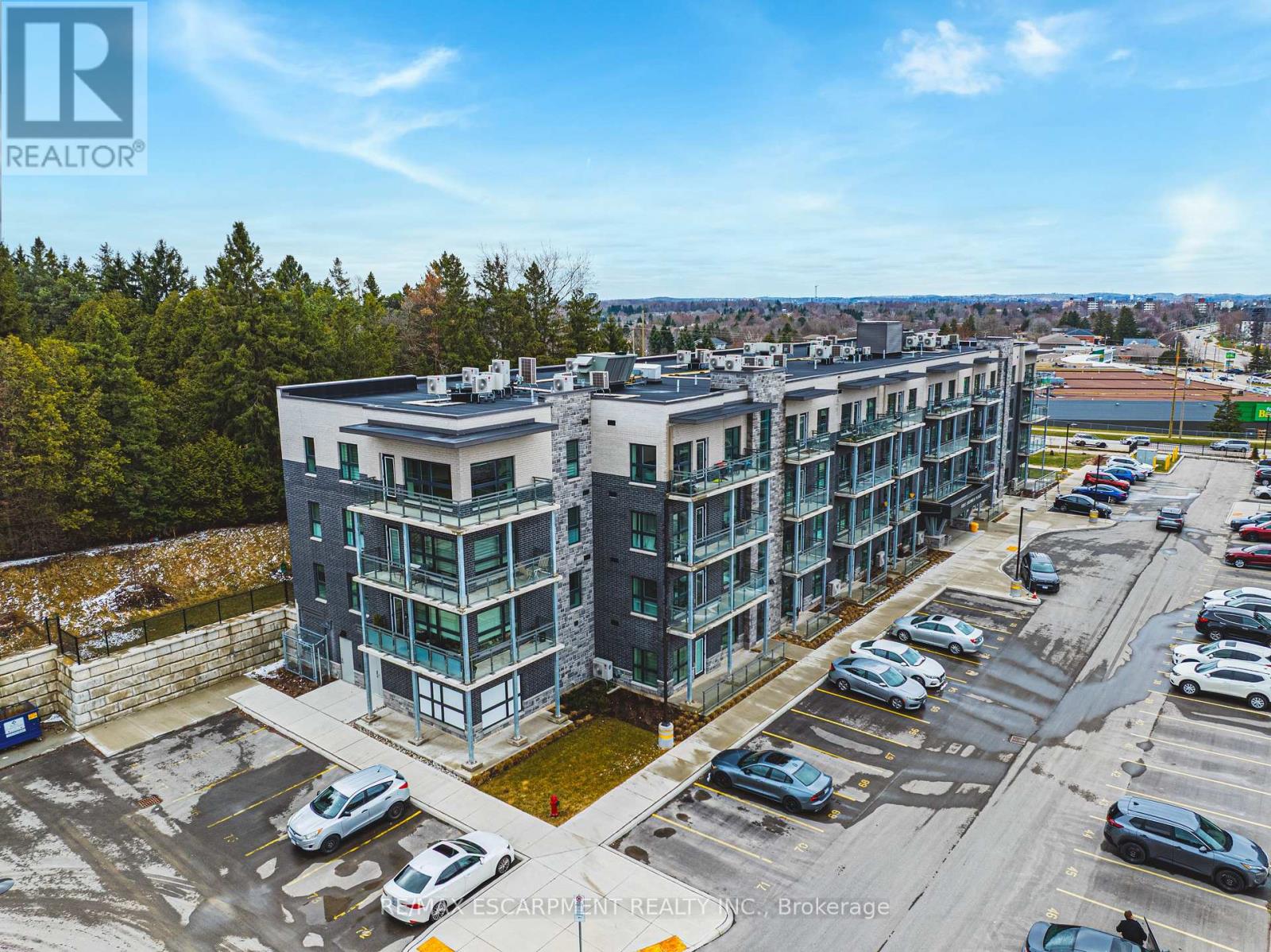 Property at 310 - 1201 LACKNER PLACE image 3