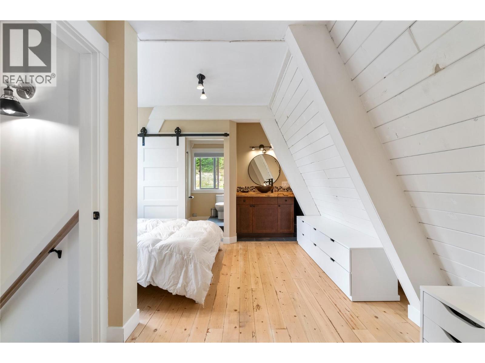 6551 40 Street Nw, Salmon Arm, British Columbia  V1E 3A5 - Photo 29 - 10359791