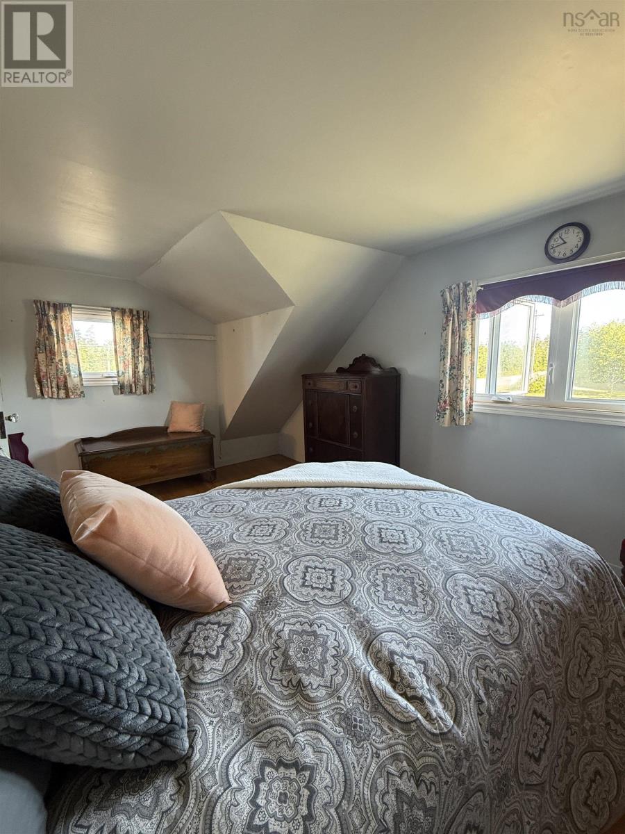 16986 Highway 7, Pleasant Harbour, Nova Scotia  B0J 3H0 - Photo 16 - 202521419