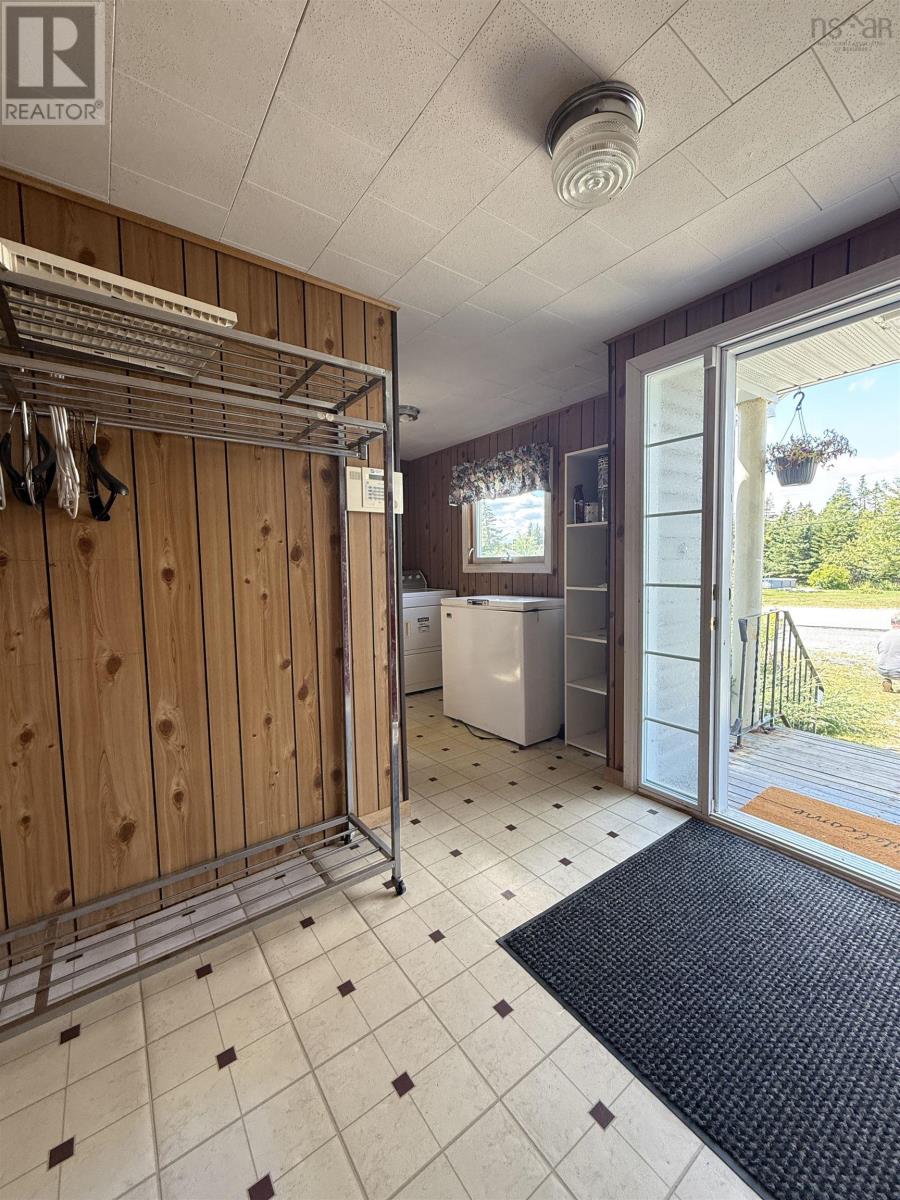 16986 Highway 7, Pleasant Harbour, Nova Scotia  B0J 3H0 - Photo 33 - 202521419