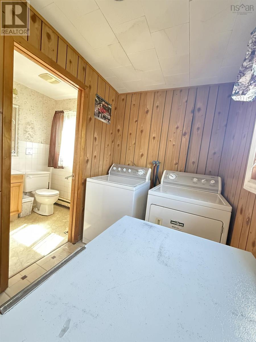 16986 Highway 7, Pleasant Harbour, Nova Scotia  B0J 3H0 - Photo 38 - 202521419