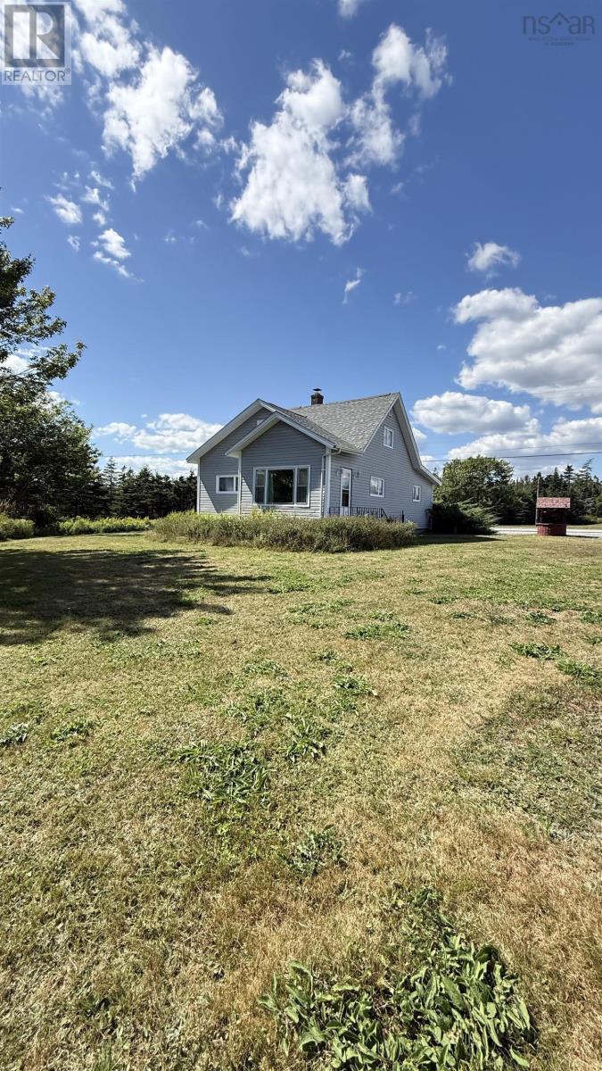 16986 Highway 7, Pleasant Harbour, Nova Scotia  B0J 3H0 - Photo 7 - 202521419
