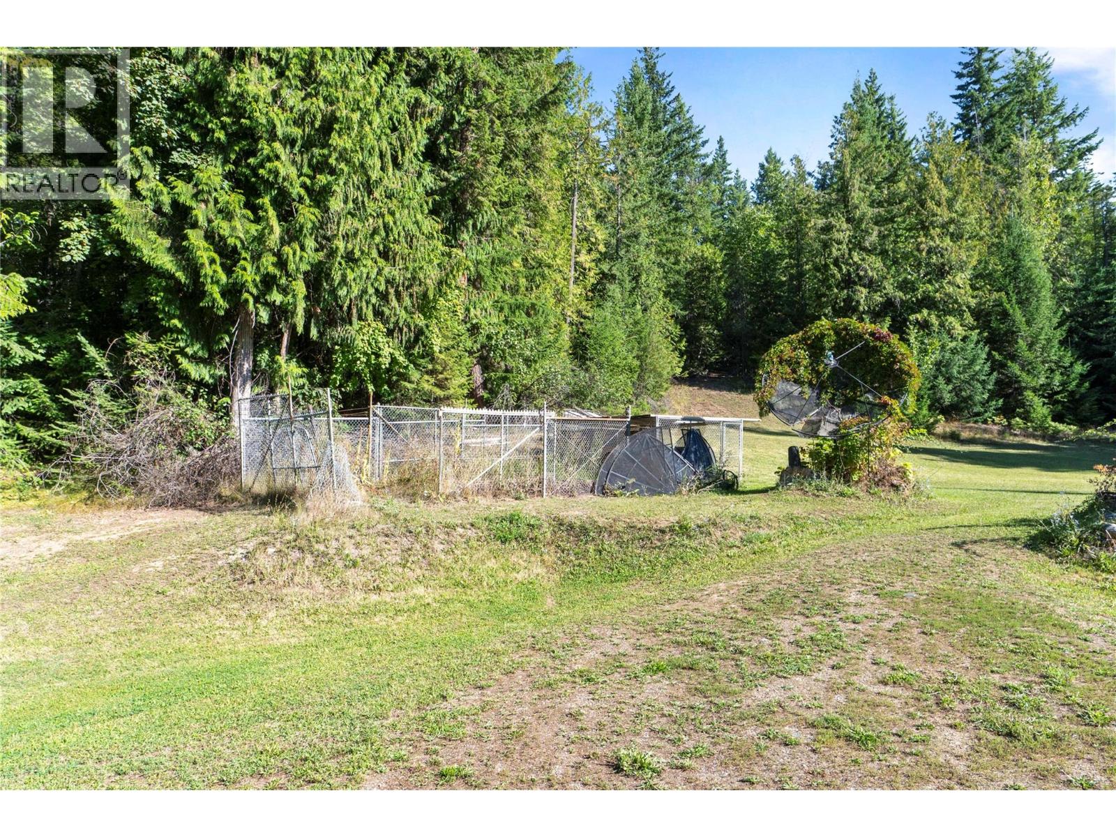 6803 Magna Bay Drive, Magna Bay, British Columbia  V0E 1M7 - Photo 43 - 10360591