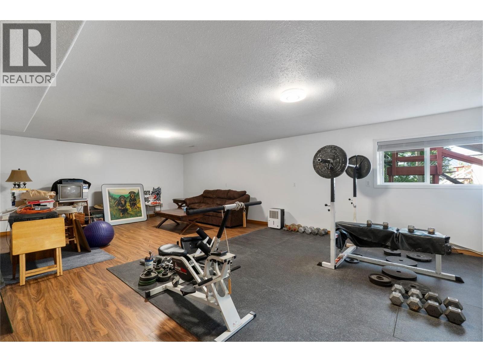 6803 Magna Bay Drive, Magna Bay, British Columbia  V0E 1M7 - Photo 27 - 10360591