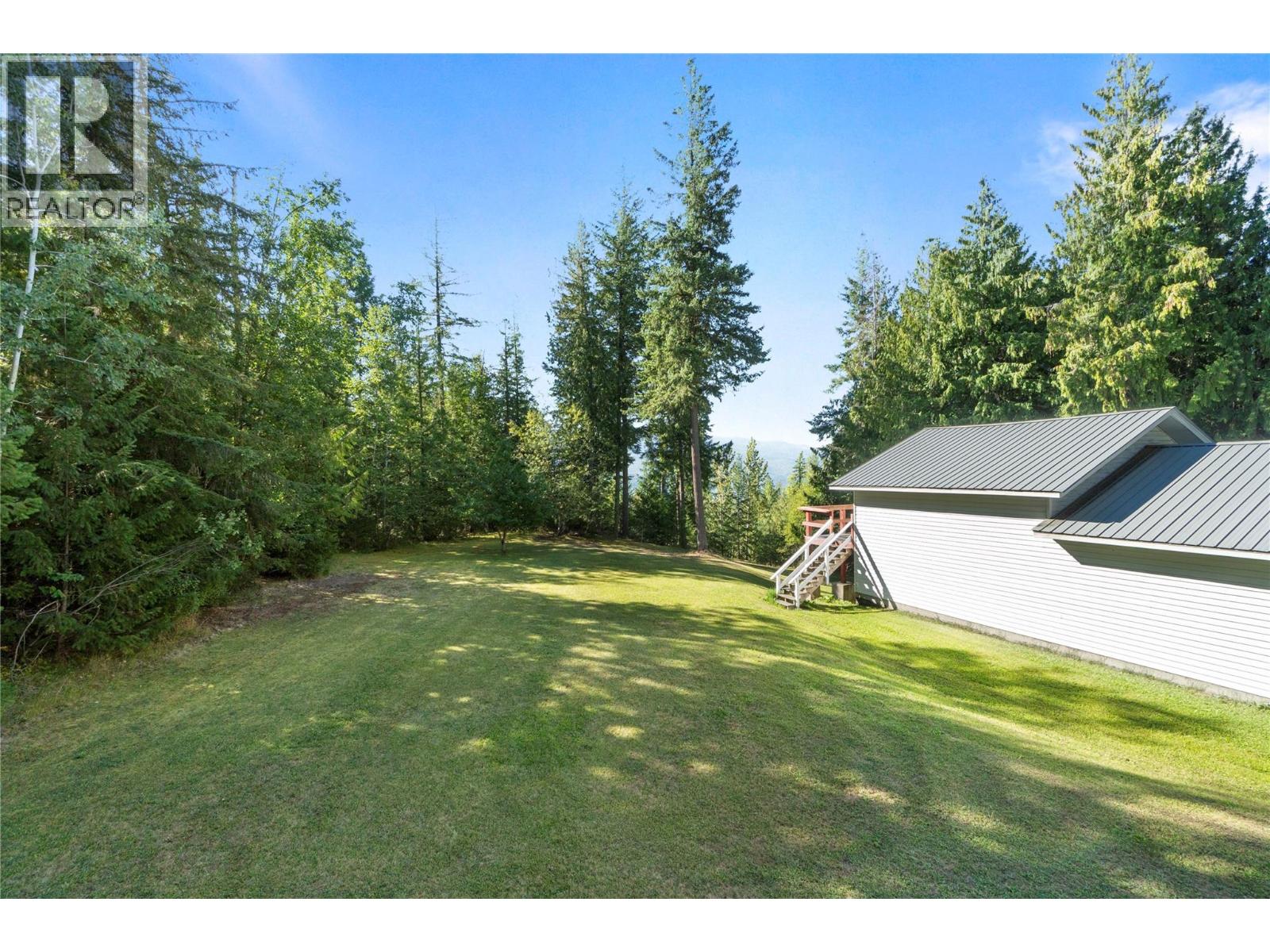 6803 Magna Bay Drive, Magna Bay, British Columbia  V0E 1M7 - Photo 52 - 10360591