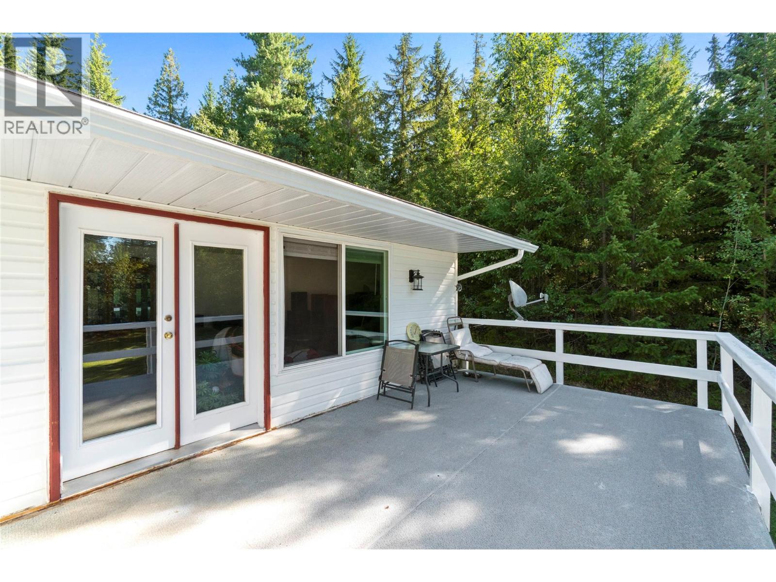 6803 Magna Bay Drive, Magna Bay, British Columbia  V0E 1M7 - Photo 50 - 10360591