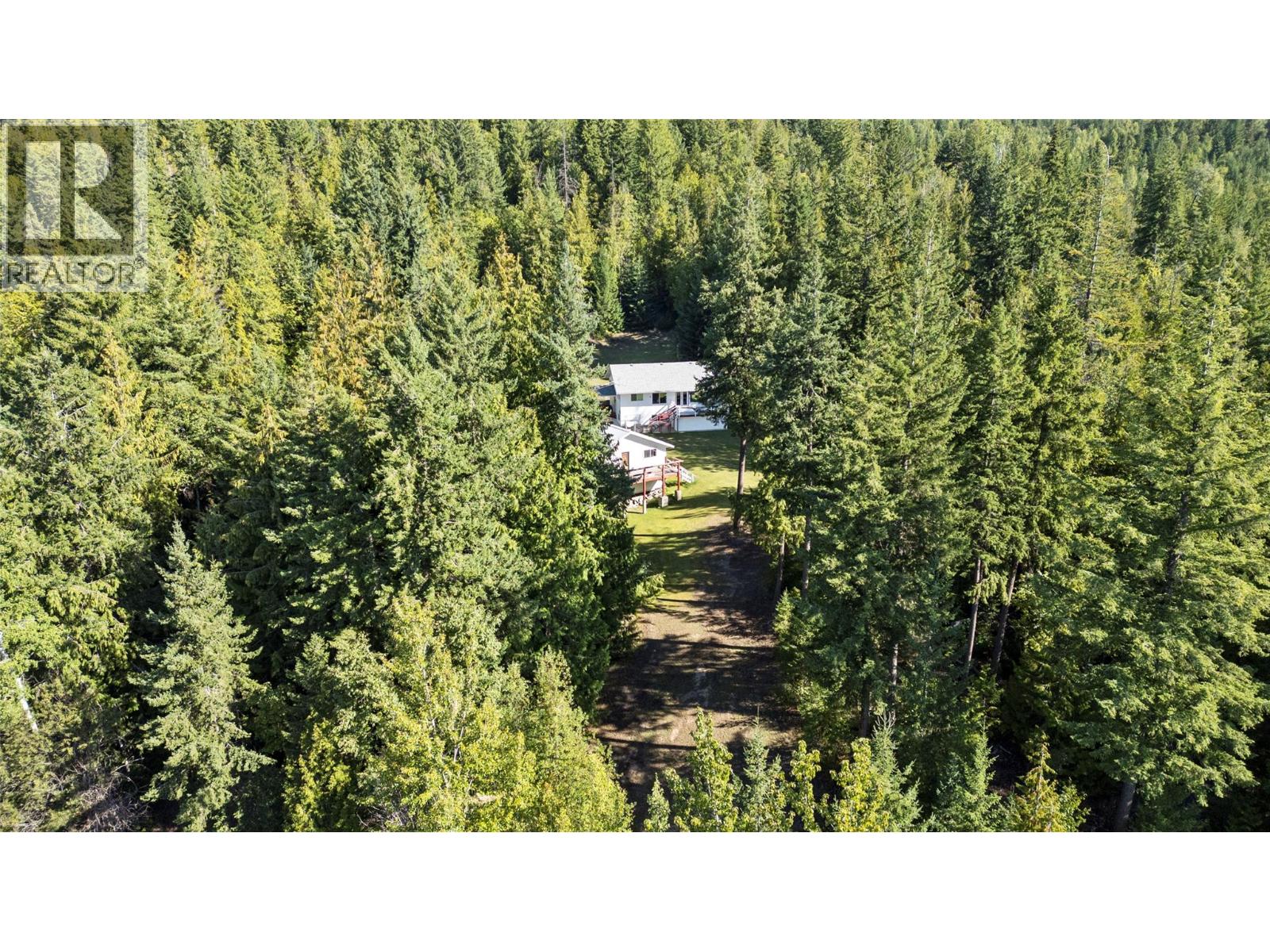 6803 Magna Bay Drive, Magna Bay, British Columbia  V0E 1M7 - Photo 59 - 10360591