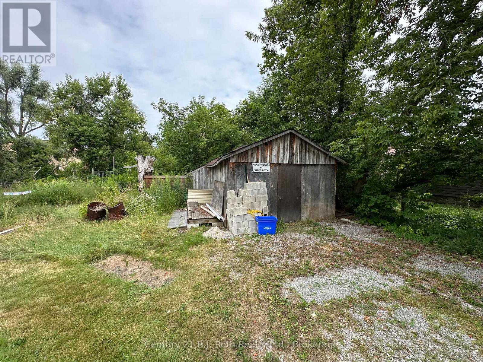 1740 Kirkfield Road, Kawartha Lakes, Ontario  K0M 2B0 - Photo 8 - X12363453