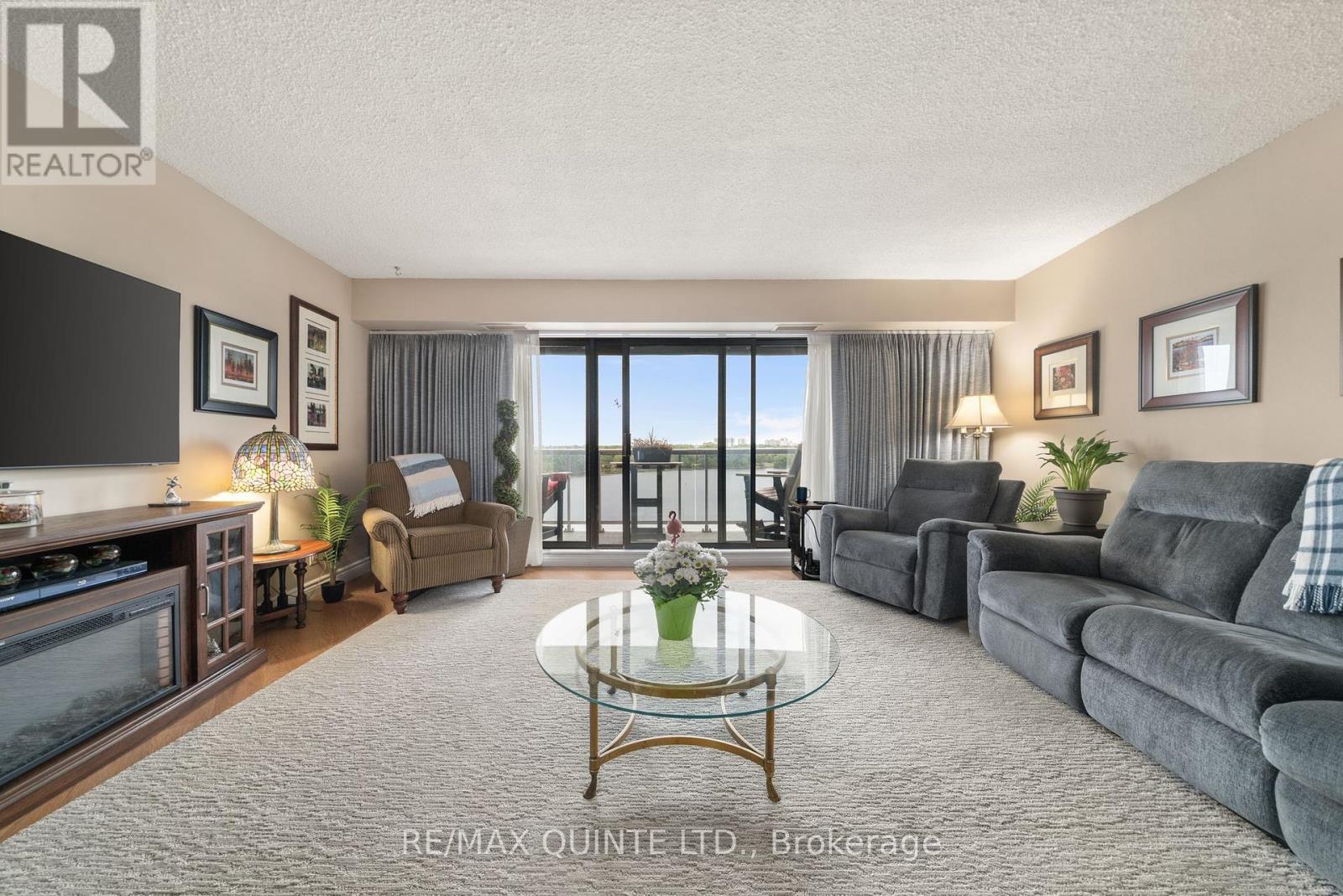 807 - 2 South Front Street, Belleville, Ontario K8N 5K7 - Photo 19 - X12363360