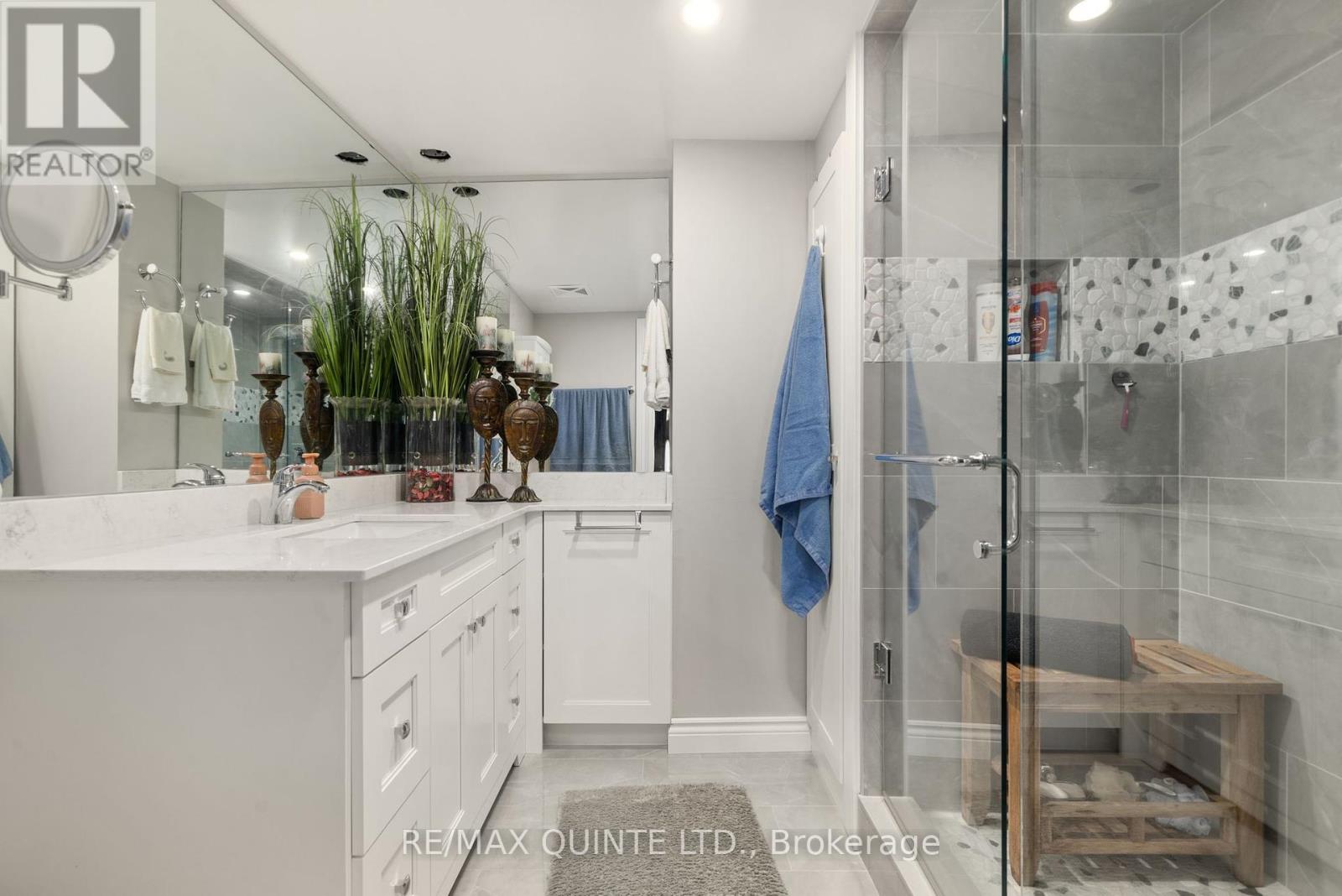 807 - 2 South Front Street, Belleville, Ontario K8N 5K7 - Photo 26 - X12363360