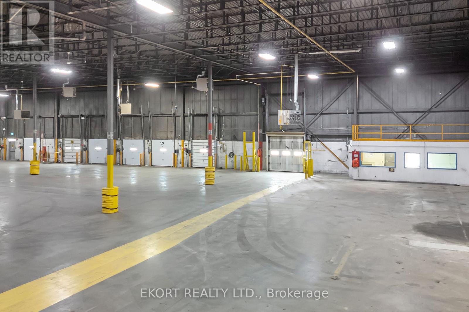340 University Avenue, Belleville, Ontario  K8N 5T6 - Photo 42 - X12363399