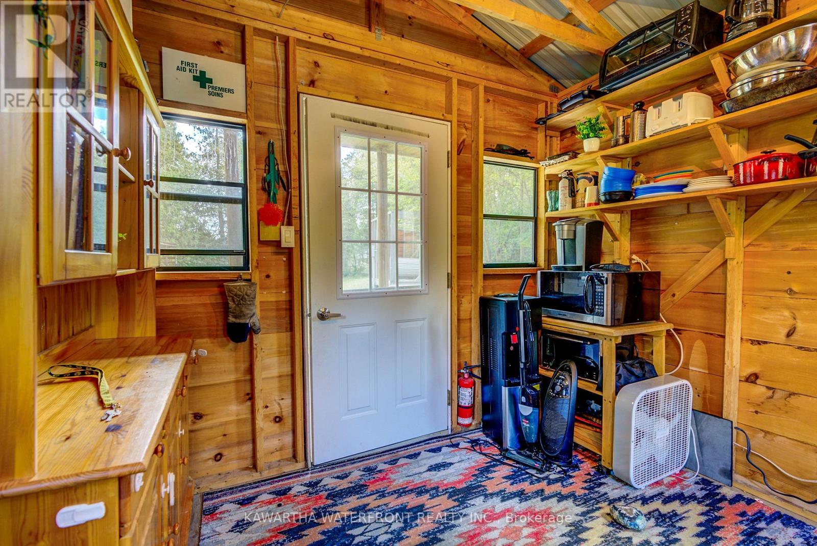 261 Shuttleworth Road, Kawartha Lakes, Ontario  K0M 1K0 - Photo 9 - X12363406