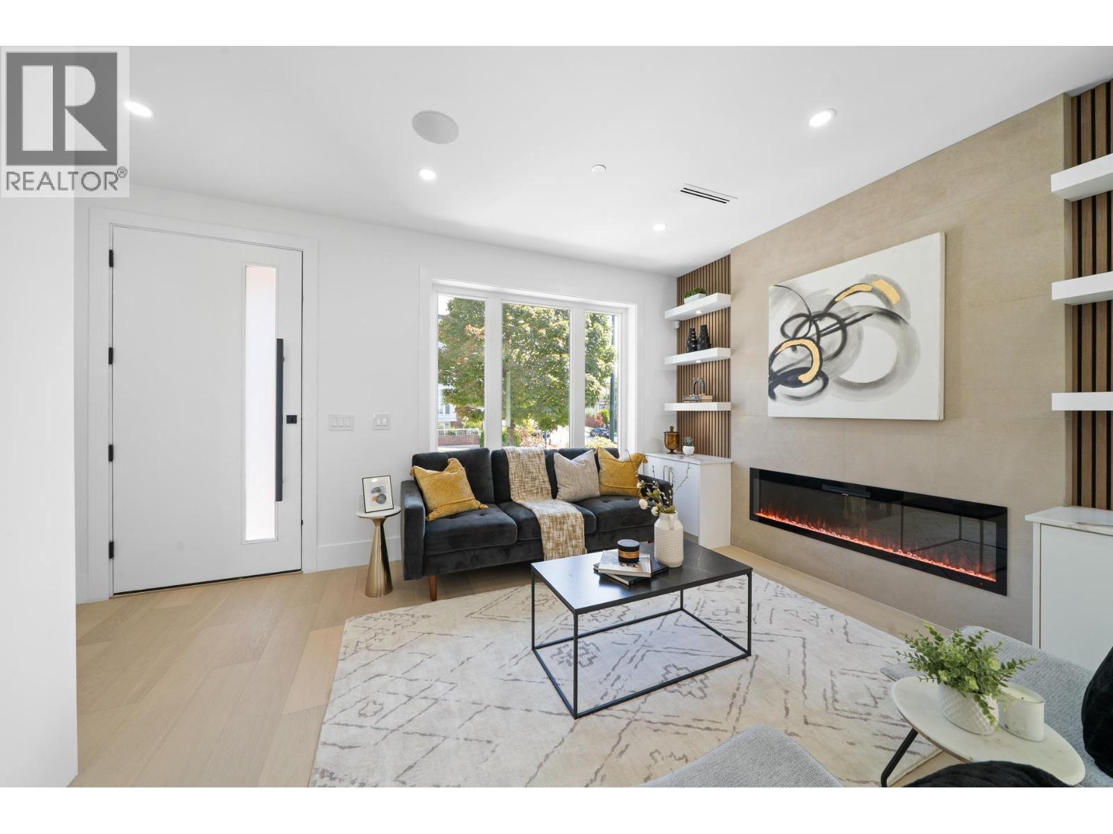 7361 Fraser Street, Vancouver, British Columbia  V5X 3W1 - Photo 5 - R3039152