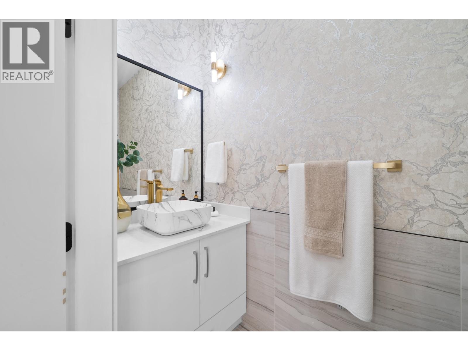 7361 Fraser Street, Vancouver, British Columbia  V5X 3W1 - Photo 12 - R3039152