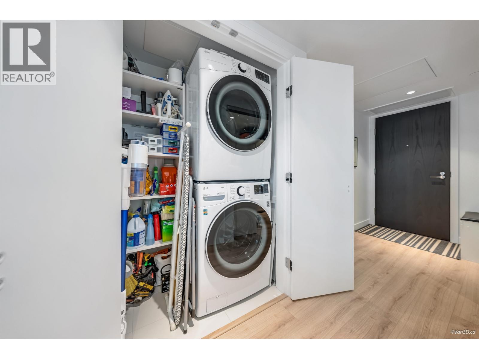 1102 1500 Fern Street, North Vancouver, British Columbia  V7J 0B6 - Photo 18 - R3040163