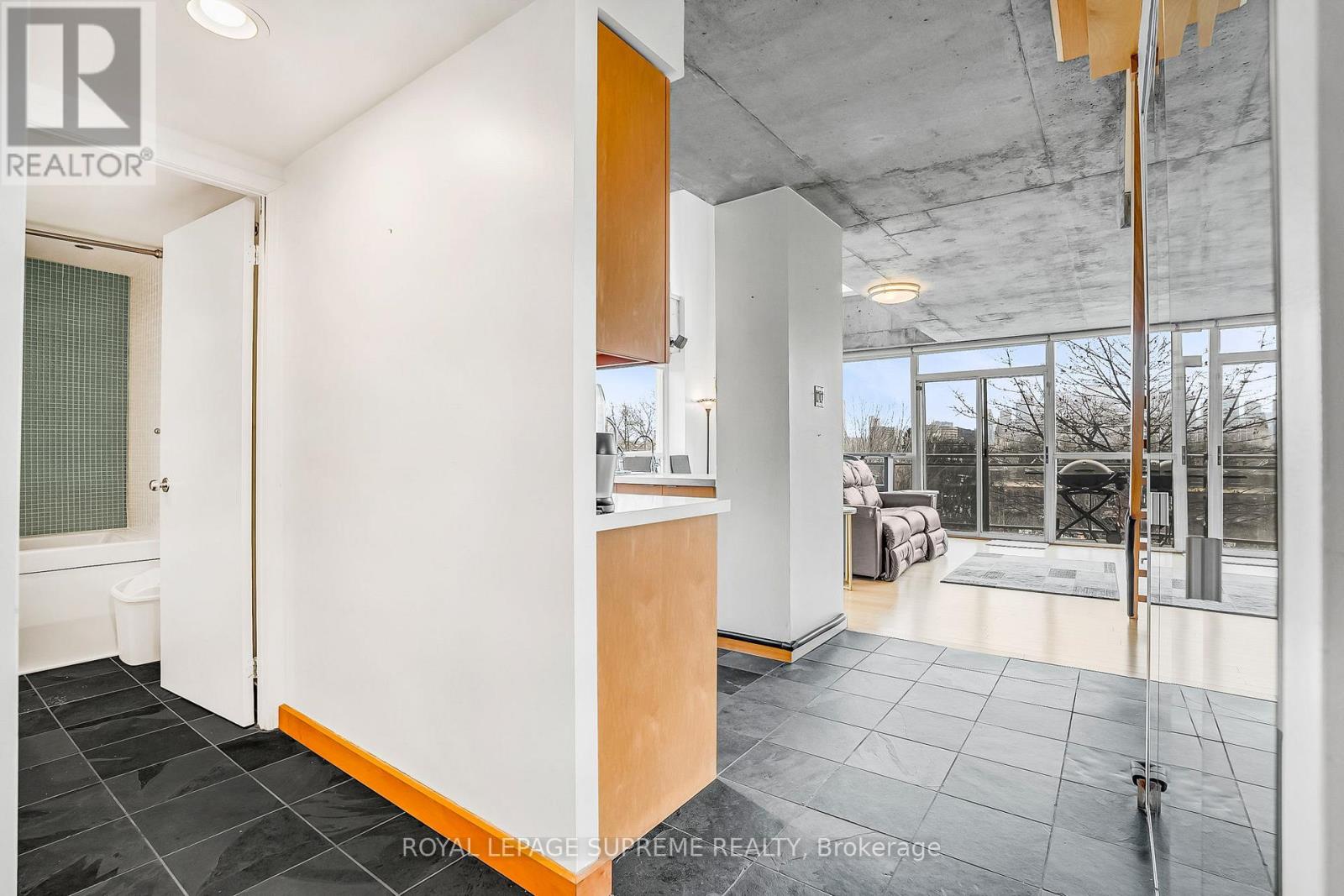 516 - 954 King Street W, Toronto, Ontario  M6K 3L9 - Photo 7 - C12363349