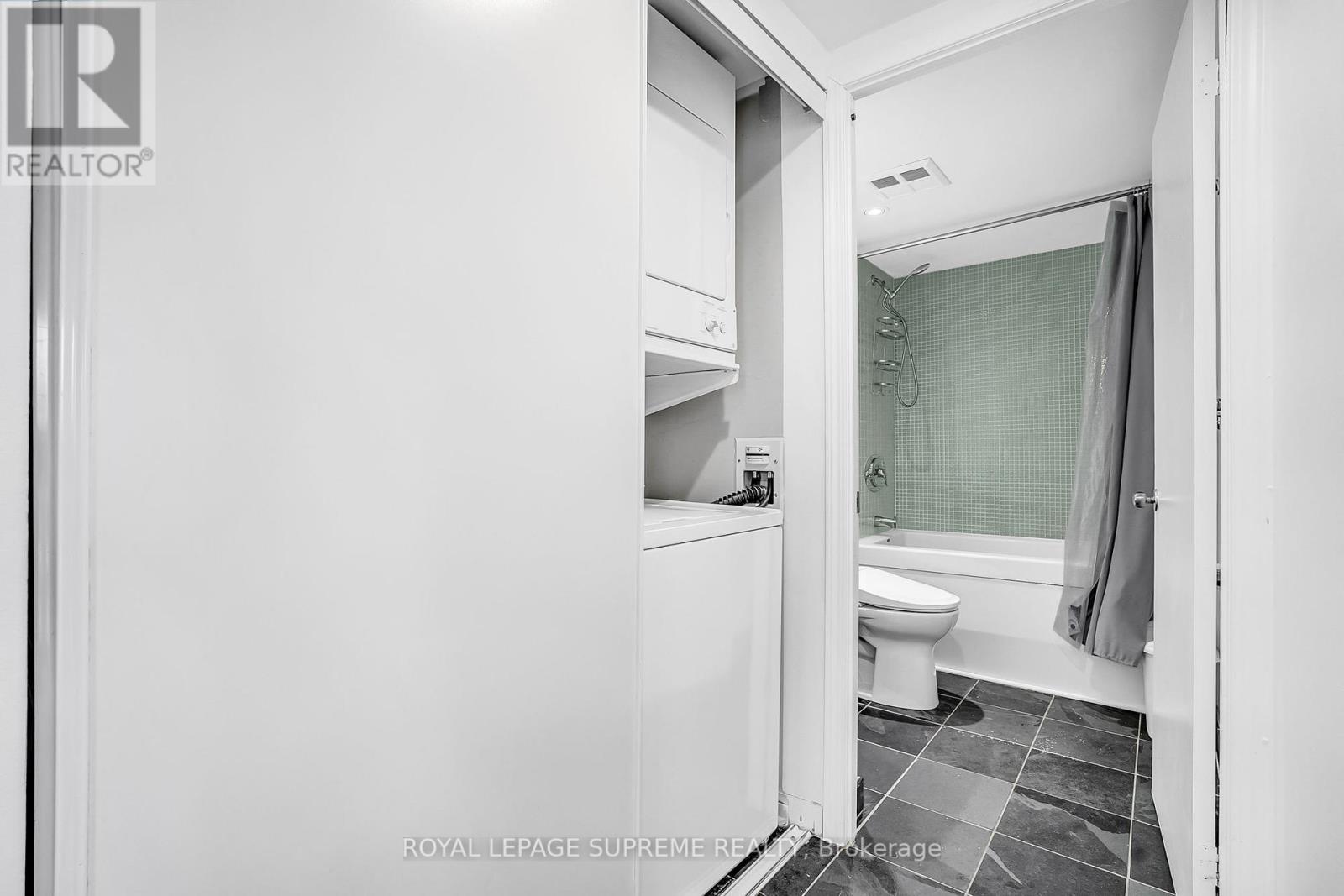 516 - 954 King Street W, Toronto, Ontario  M6K 3L9 - Photo 9 - C12363349