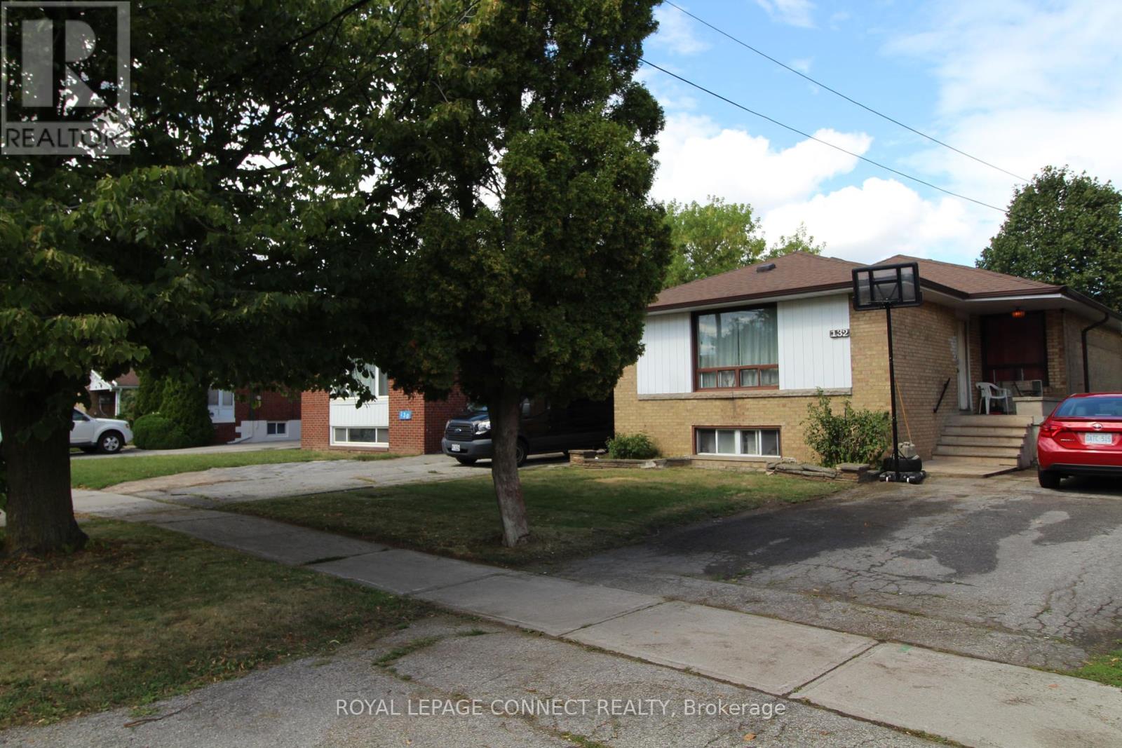 Property at 132 ELLENDALE DRIVE image 1