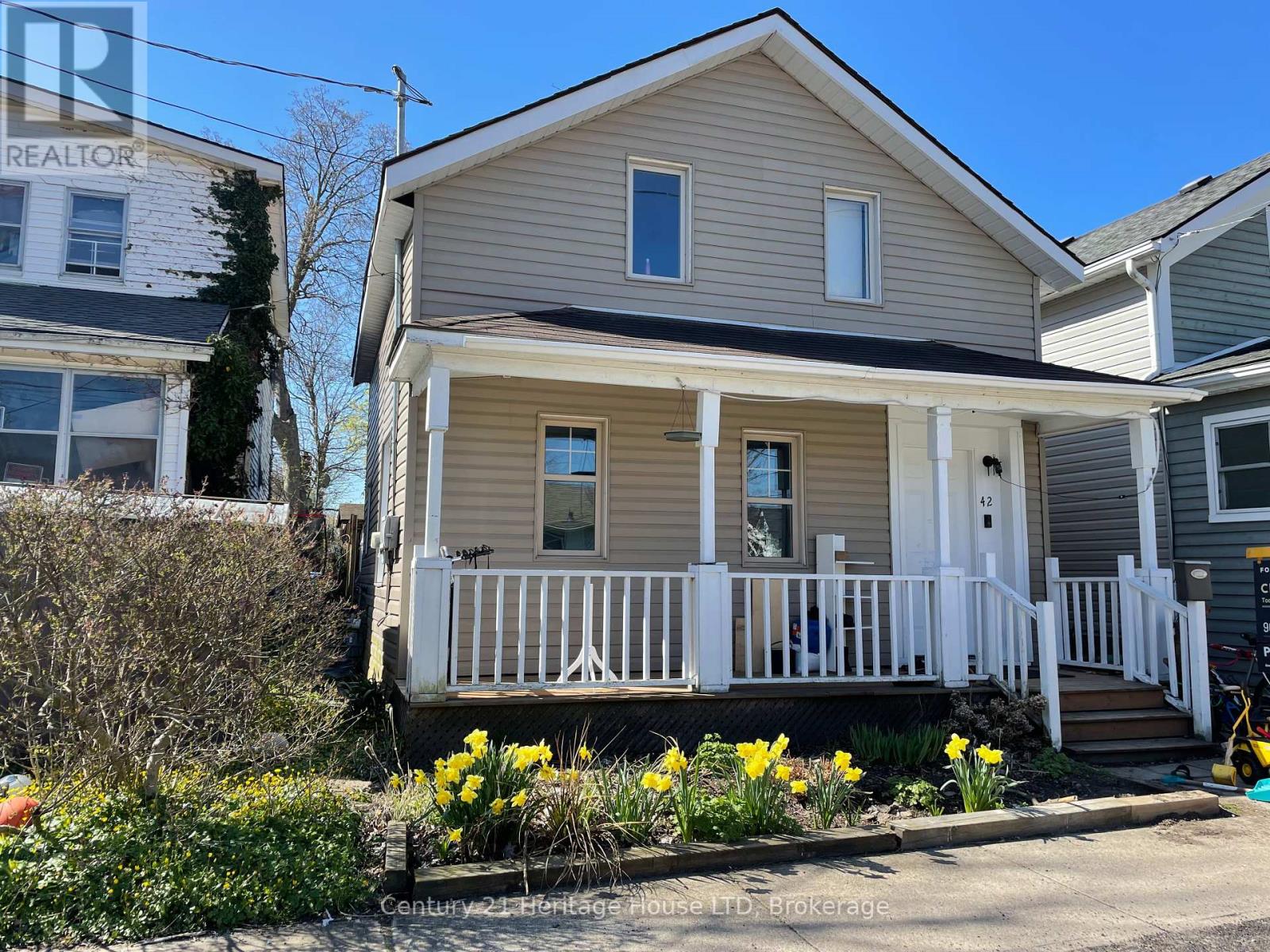 42 FORSYTHE STREET, Fort Erie, Ontario