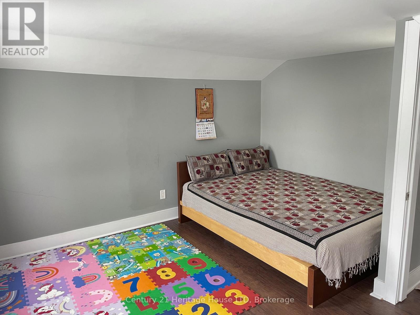 42 Forsythe Street, Fort Erie, Ontario  L2A 1X2 - Photo 18 - X12363469