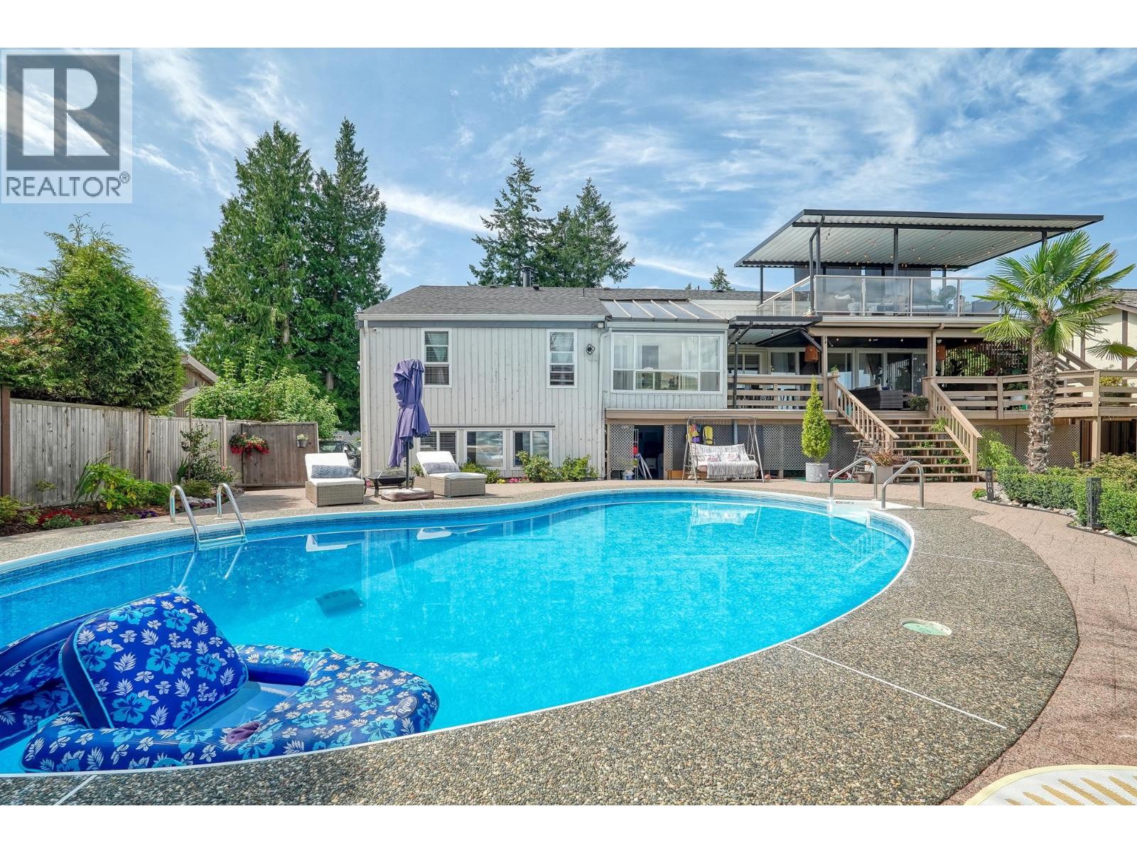 Property at 284 54A STREET image 1