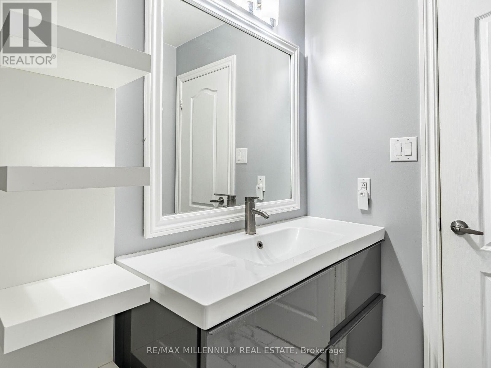 84 Grapevine Road, Caledon (Bolton West), Ontario  L7E 2R3 - Photo 35 - W12363431