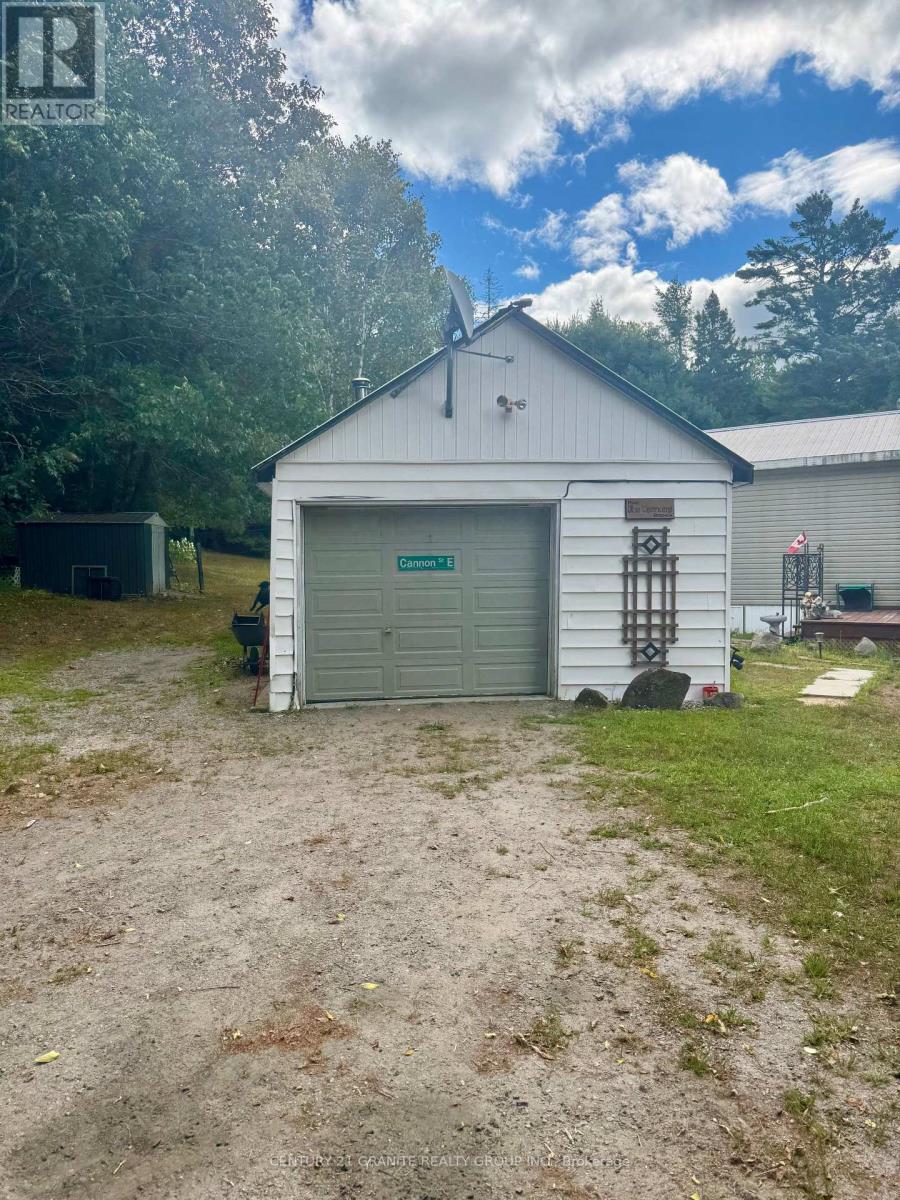 1641 Boulter Road, Carlow/mayo, Ontario  K0L 2R0 - Photo 27 - X12362700