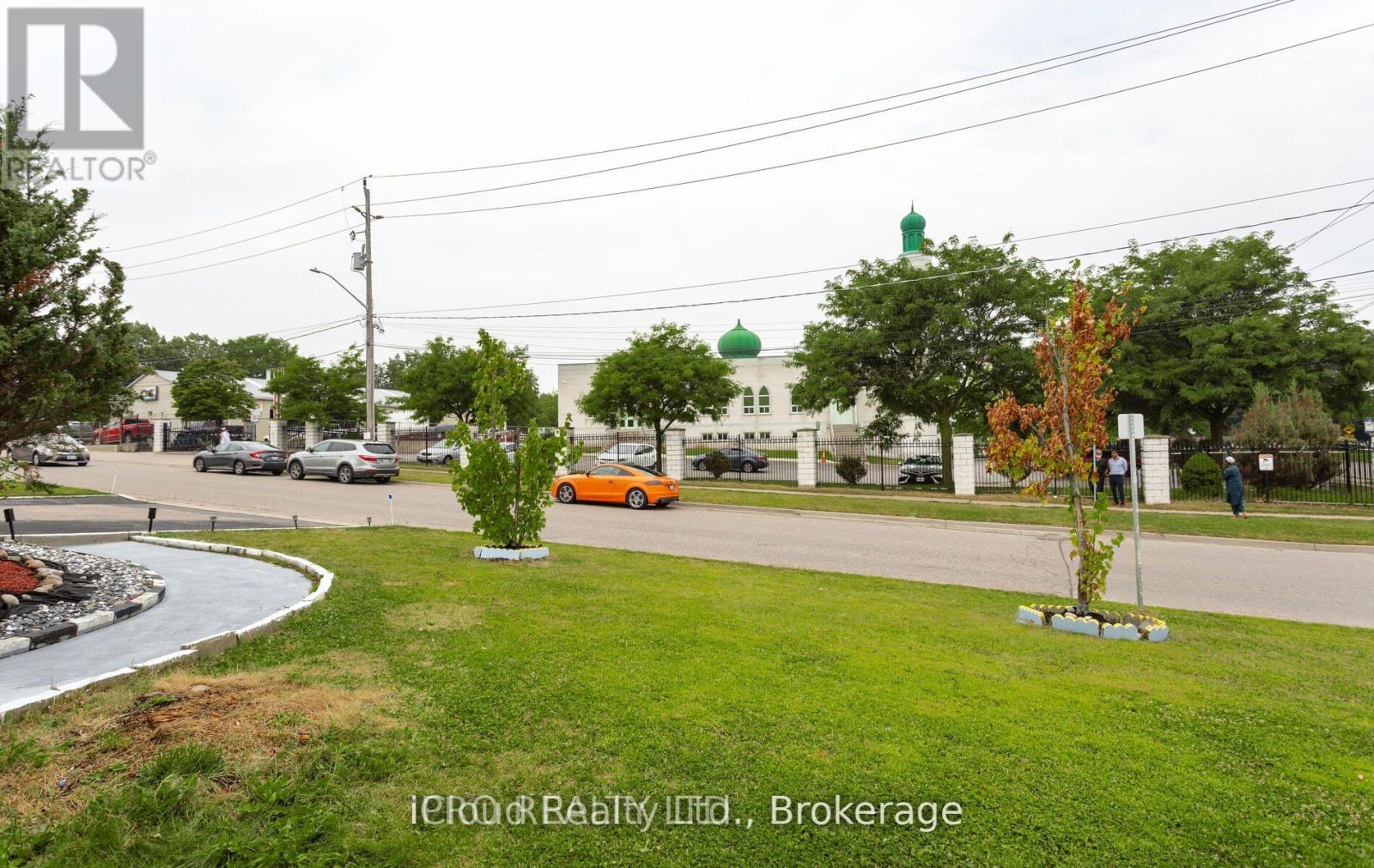 50 Galt Avenue, Cambridge, Ontario  N1R 8N5 - Photo 50 - X12363380