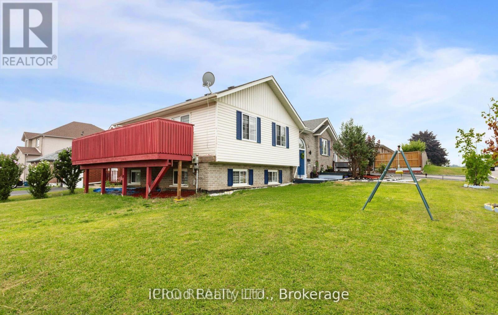 50 Galt Avenue, Cambridge, Ontario  N1R 8N5 - Photo 7 - X12363380