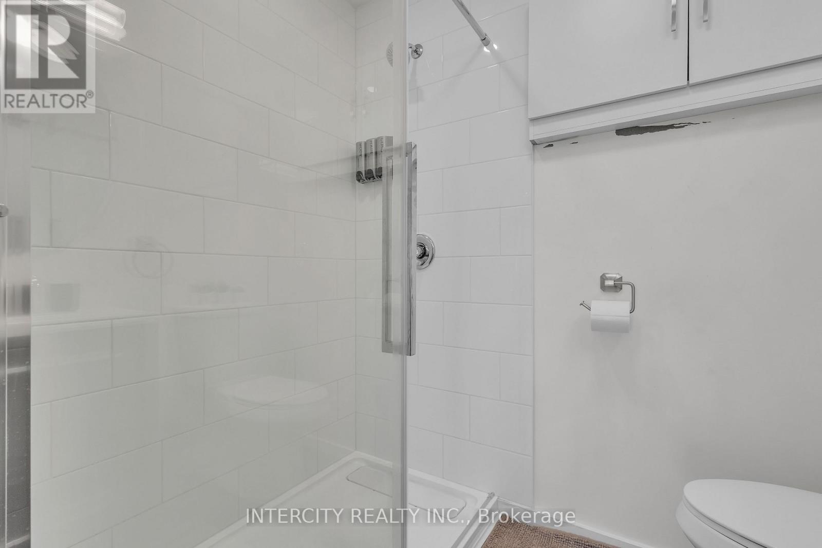 24 Trillium Avenue, Hamilton (Stoney Creek), Ontario  L8E 5E1 - Photo 32 - X12363409