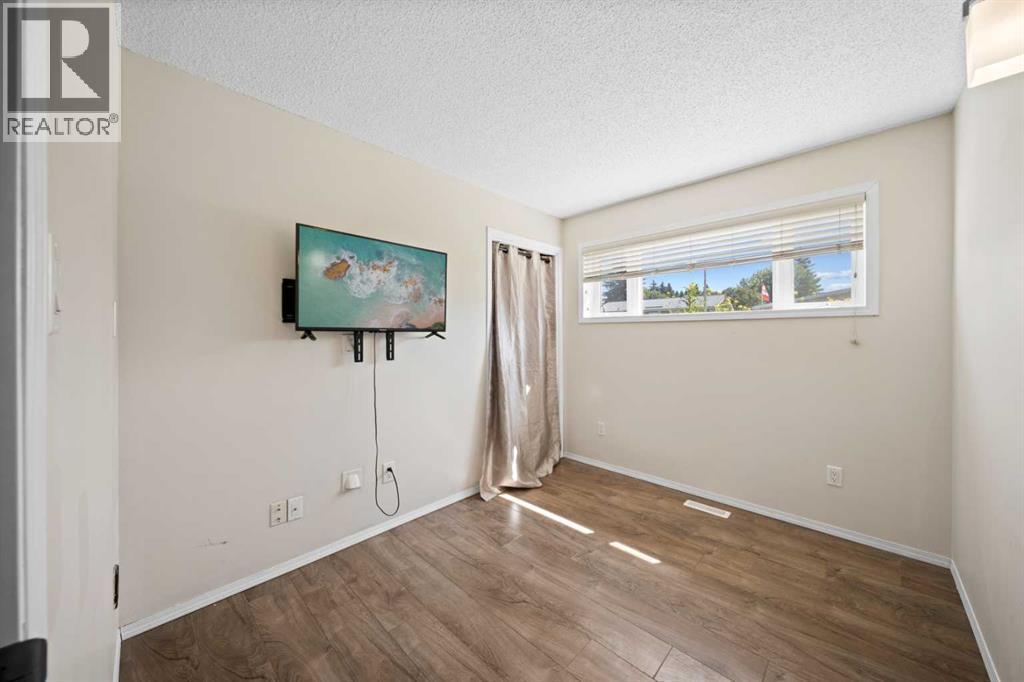 3411 51a Avenue, Innisfail, Alberta  T4G 1H4 - Photo 30 - A2235798