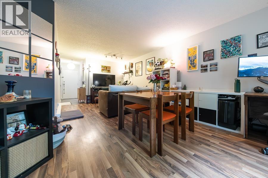 209 1345 Comox Street, Vancouver, British Columbia  V6E 4E4 - Photo 3 - R3040099