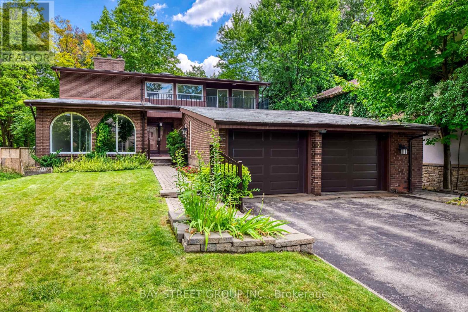 Property at 7 MYLESVIEW PLACE image 1