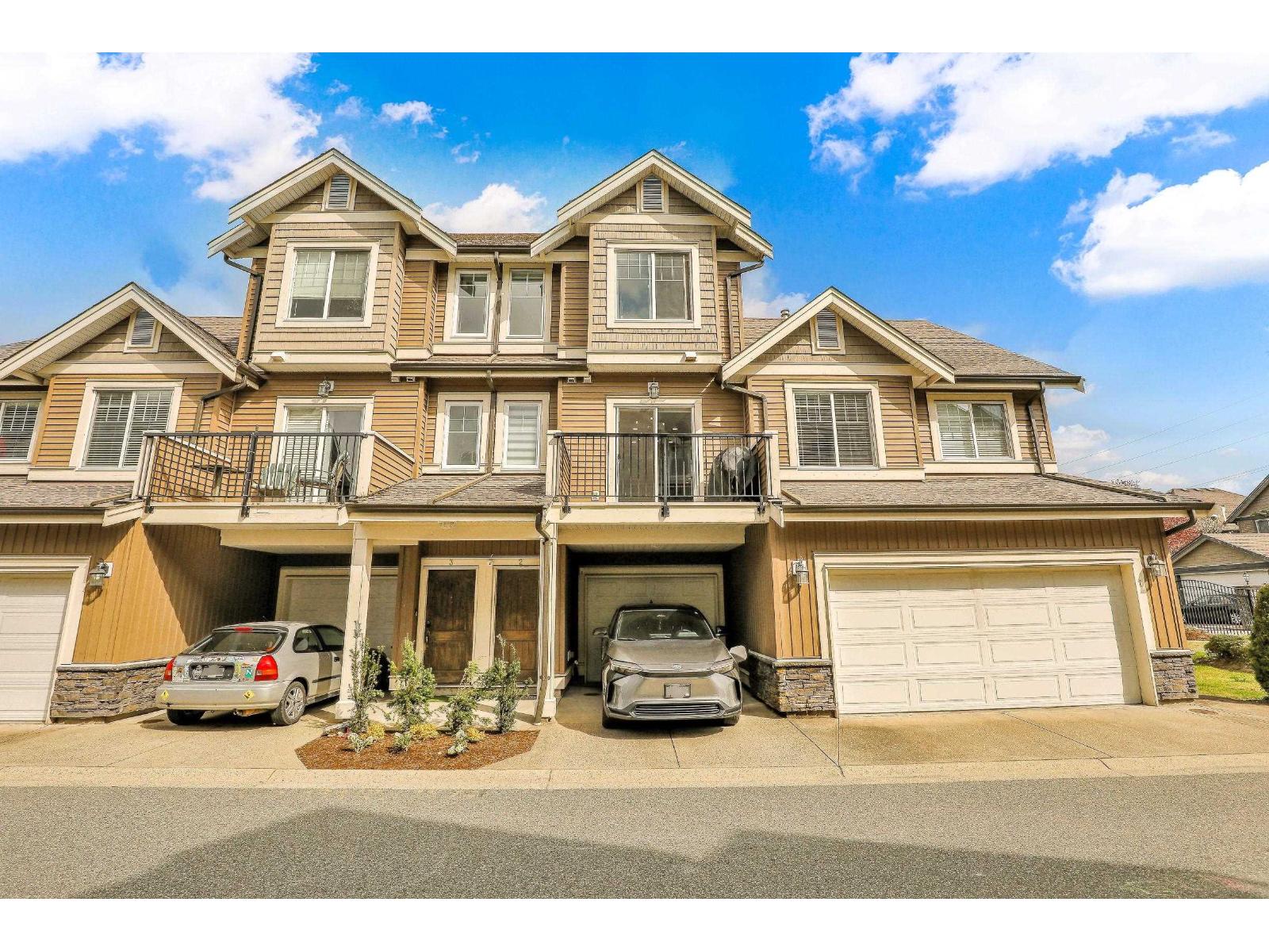 2 32792 LIGHTBODY COURT, Mission, British Columbia