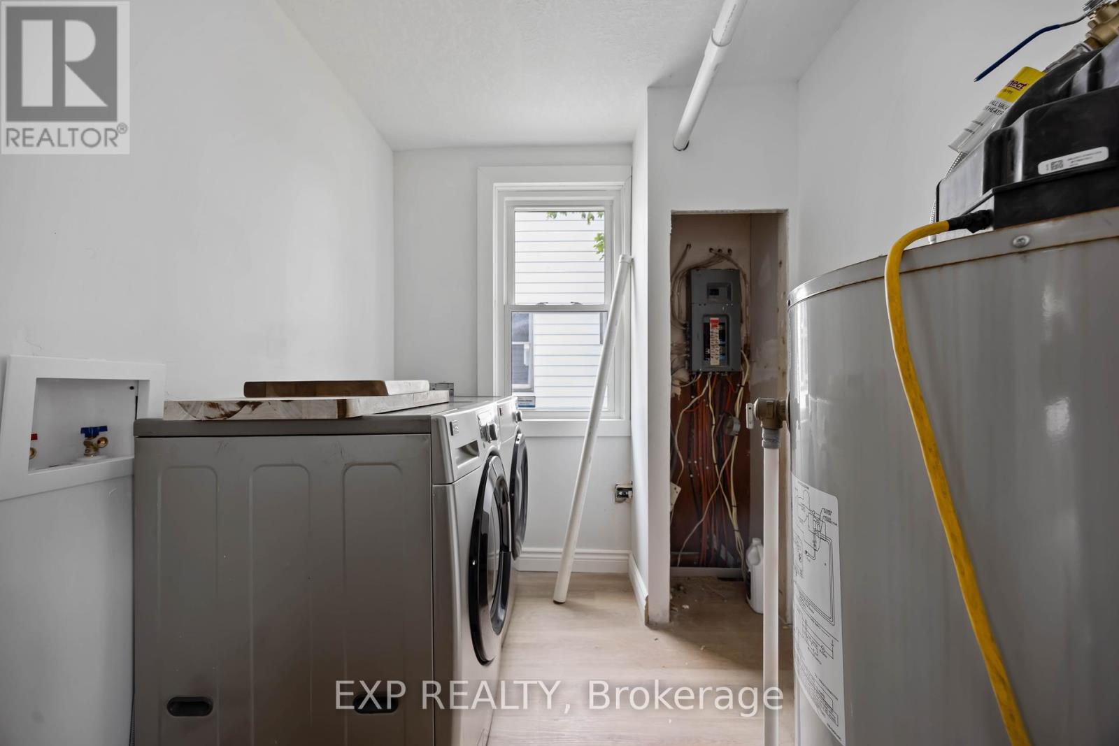 173 Brock Street S, Sarnia, Ontario  N7T 2W3 - Photo 16 - X12363516