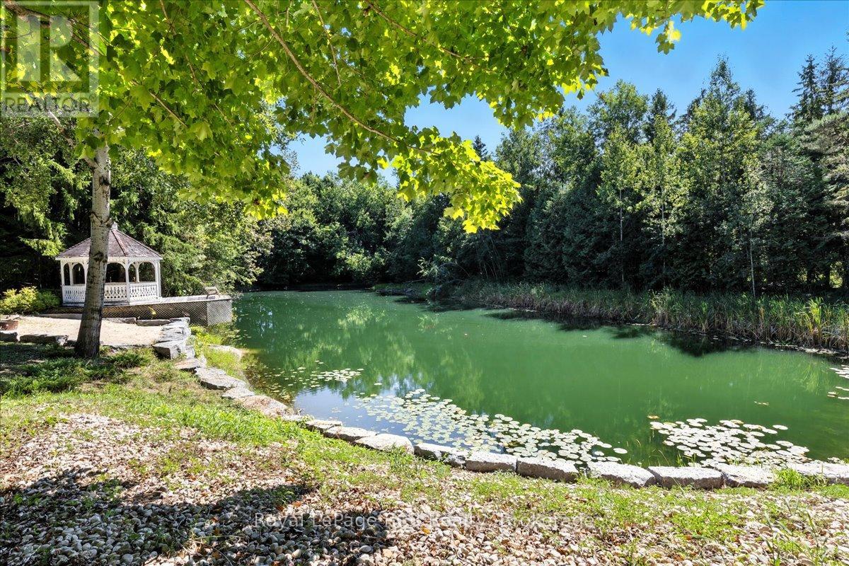 102703 Road 49, West Grey, Ontario  N0G 2L0 - Photo 47 - X12363533