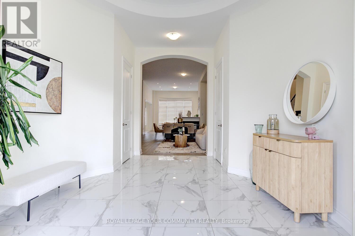 Property at 152 STORMONT TRAIL image 3