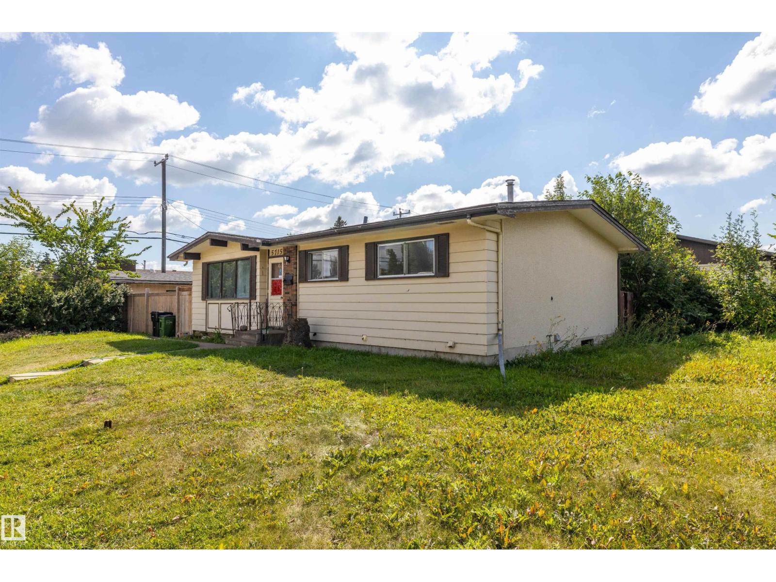5715 139 Av Nw, Edmonton, Alberta  T5A 1E8 - Photo 2 - E4453723