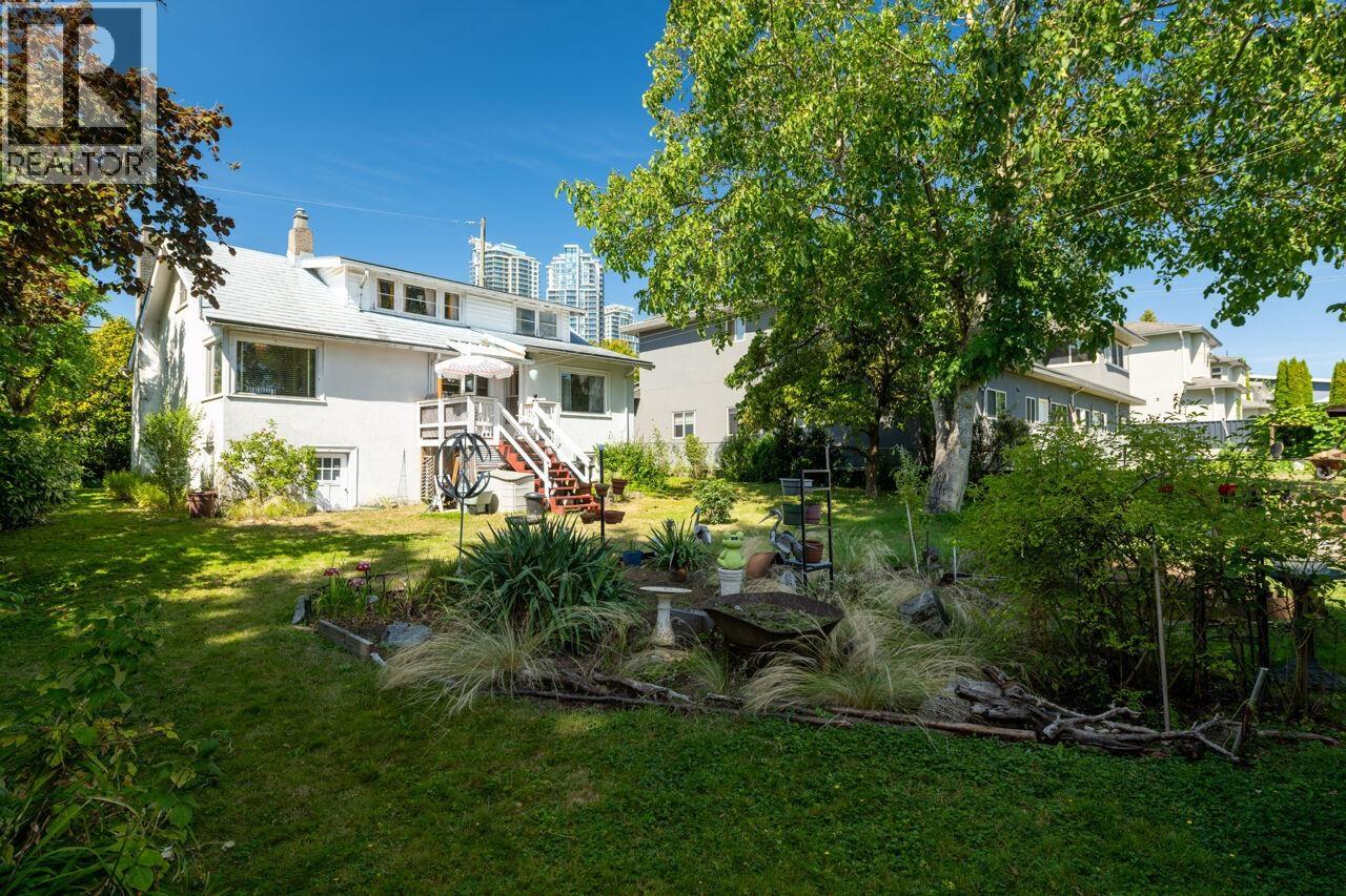 7240 16th Avenue, Burnaby, British Columbia  V3N 1N5 - Photo 28 - R3023636