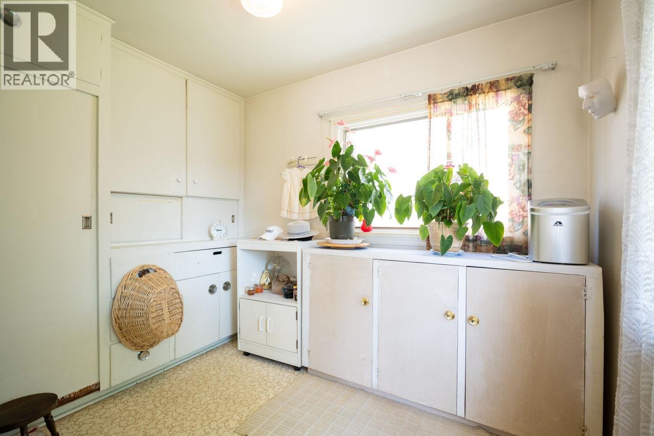7240 16th Avenue, Burnaby, British Columbia  V3N 1N5 - Photo 16 - R3023636